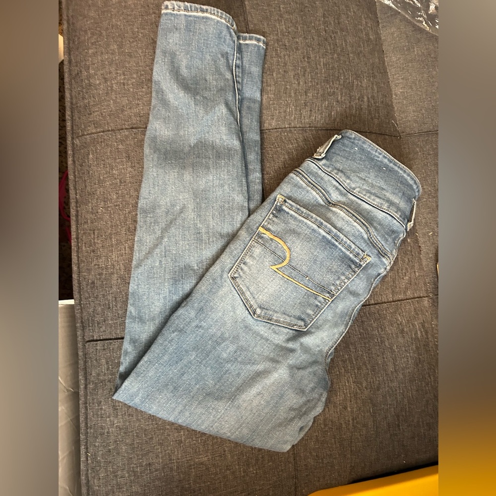 50%offw❤️ American Eagle Super High Rise Jegging 8 flaw stretch mark
